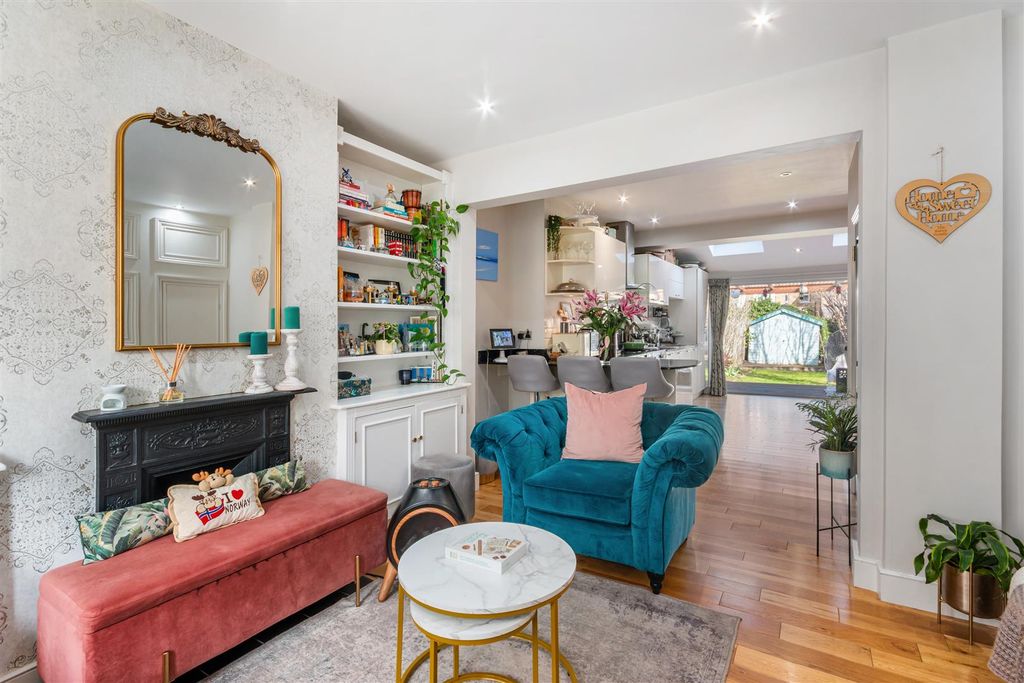 Property photo 2 of 13 Reception Room