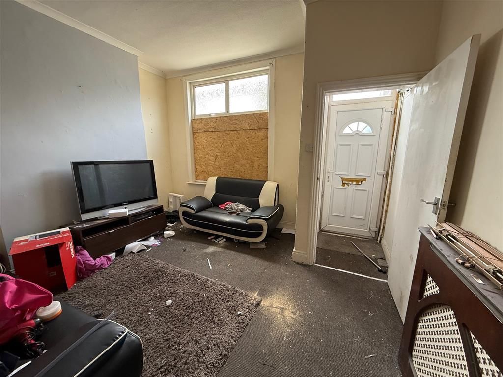 Property photo 3 of 11