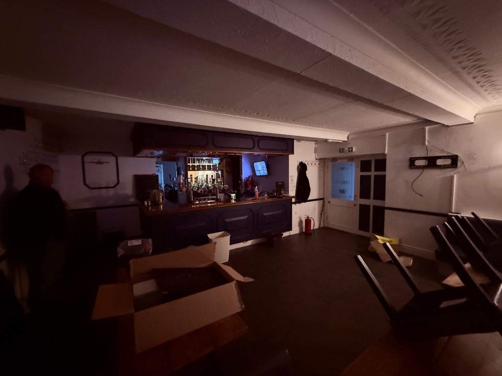 Property photo 3 of 4