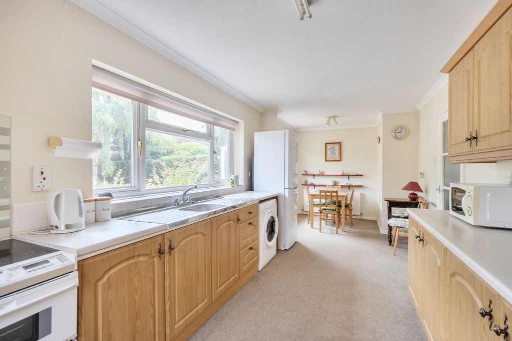 Property photo 2 of 16 1496549-9-6A60Ca36dc5A9