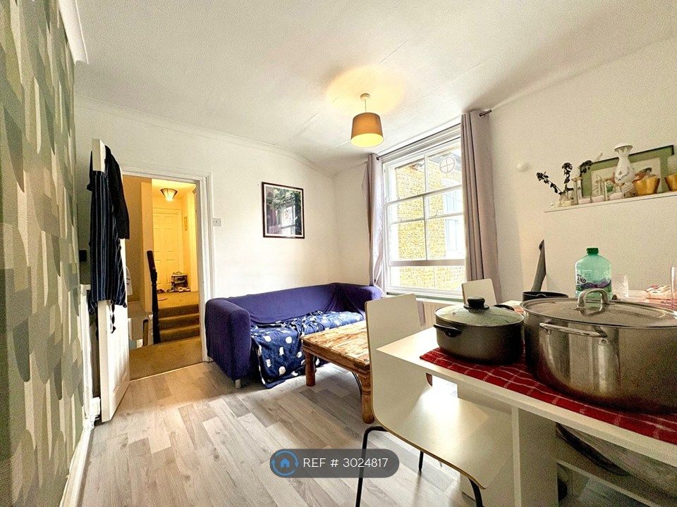 Property photo 3 of 5