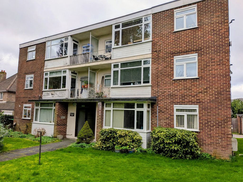 Property photo 2 of 11 Image