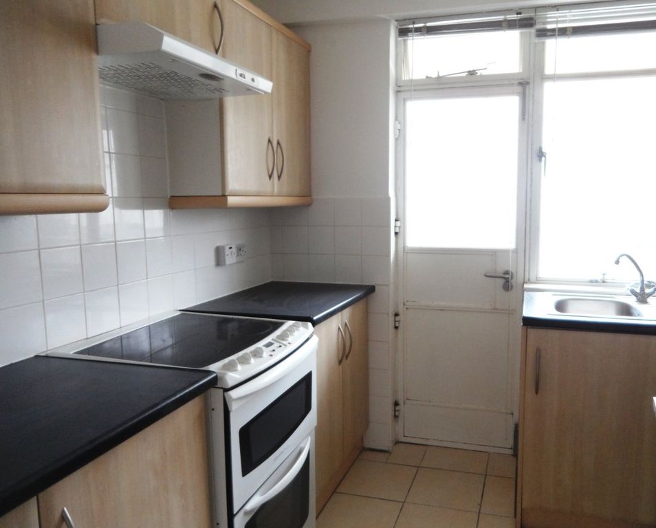 Property photo 2 of 4