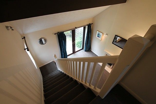 Property photo 2 of 11 Staircase