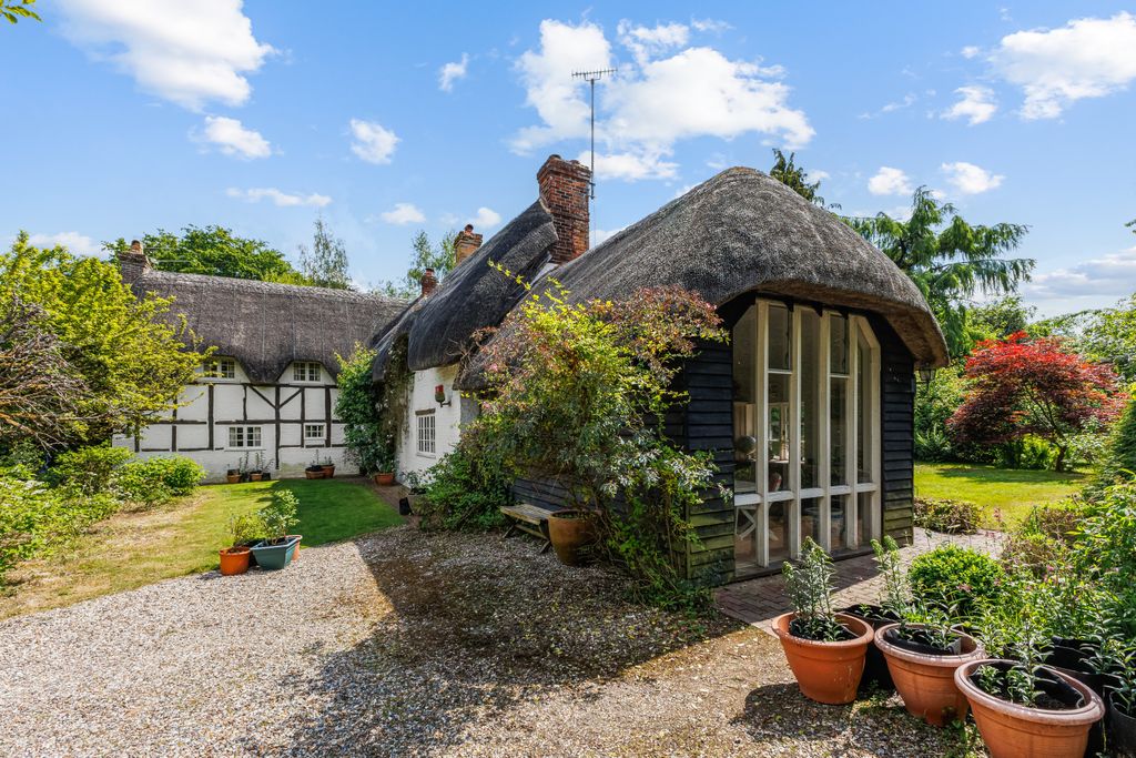 Property photo 1 of 20