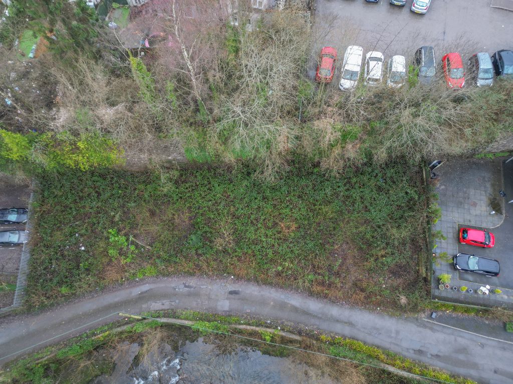 Property photo 2 of 4