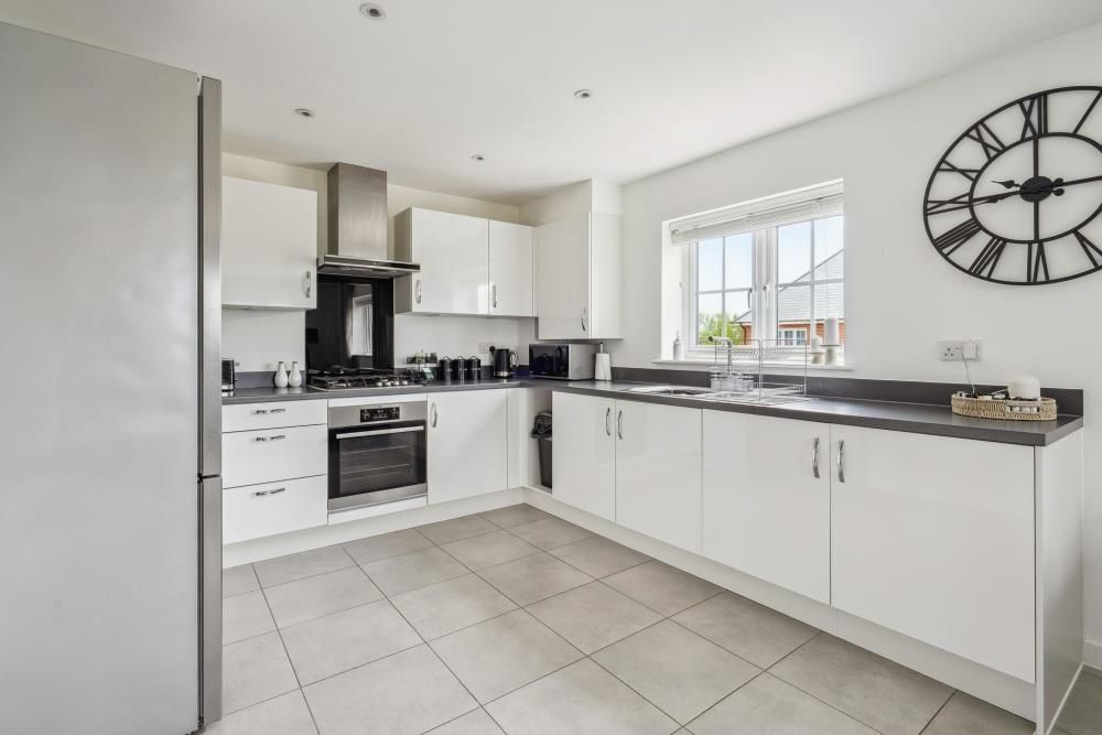 Property photo 3 of 17 Dsc04421 - 800Px.Jpg