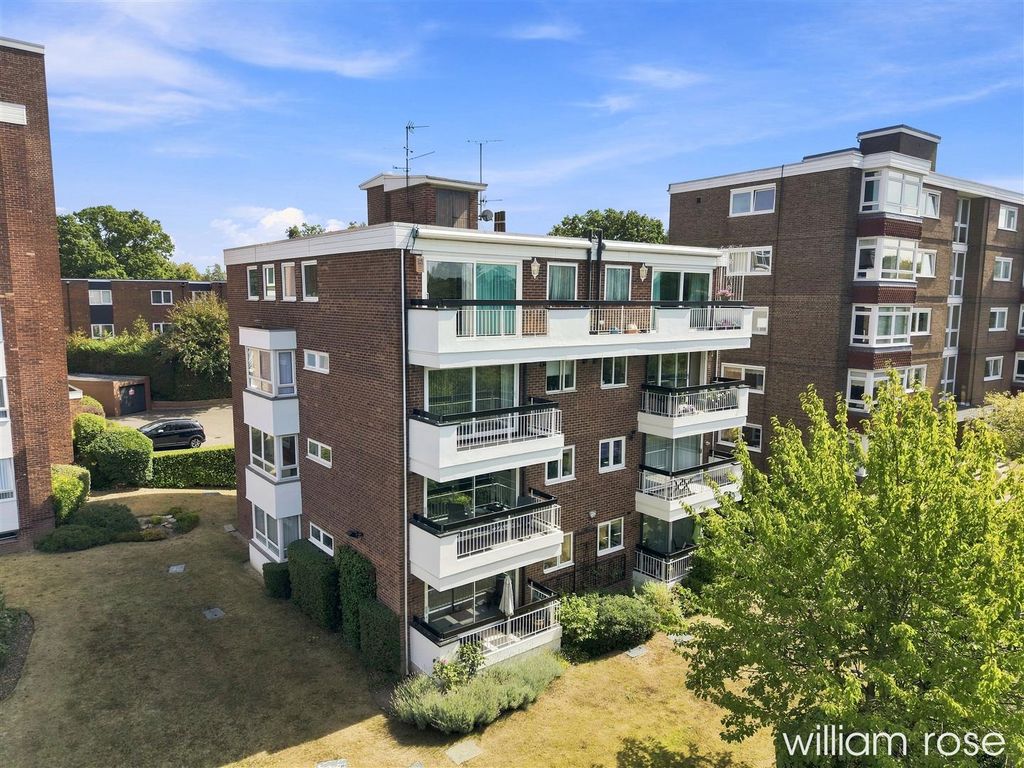 Property photo 1 of 13 1_001_Dji_20260901121553_0810_d.Jpg