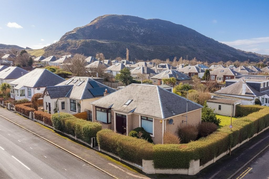 Property photo 1 of 29