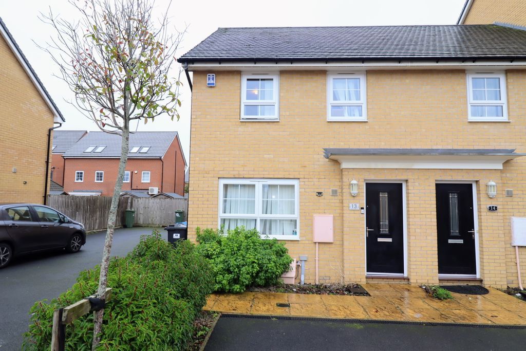 Property photo 1 of 15 Front Aspect