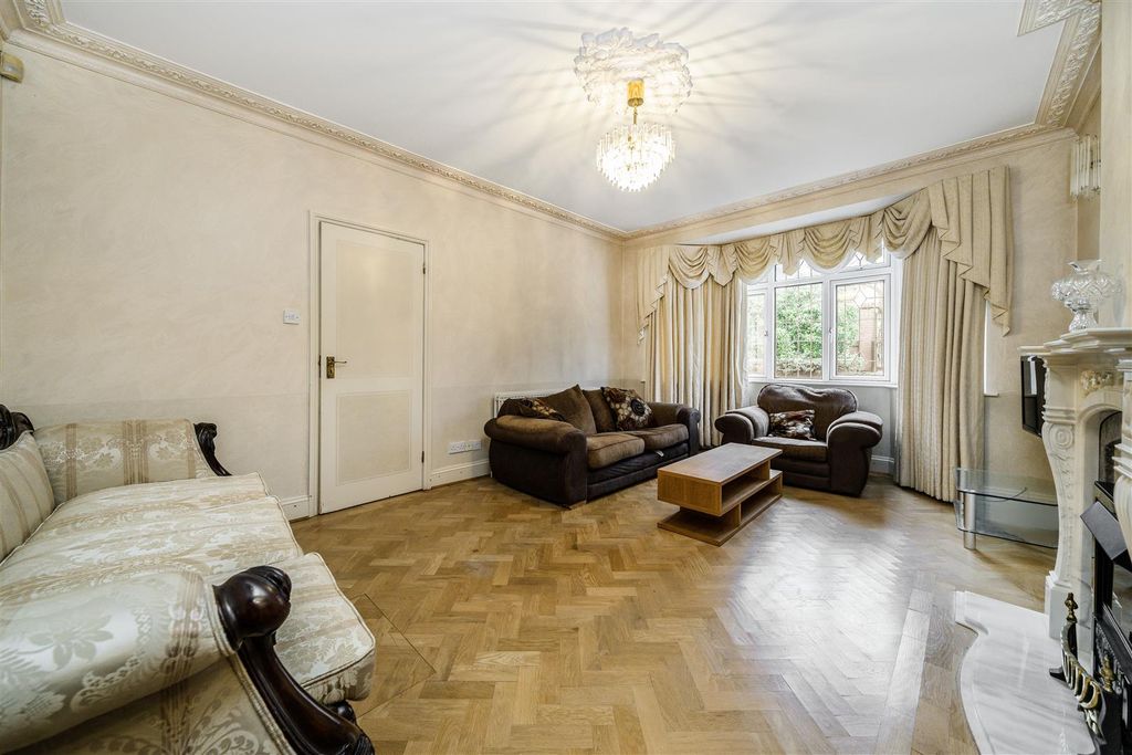 Property photo 3 of 30 Davidson Frost-Wellings, Dfw, Elms Road, Harrow We