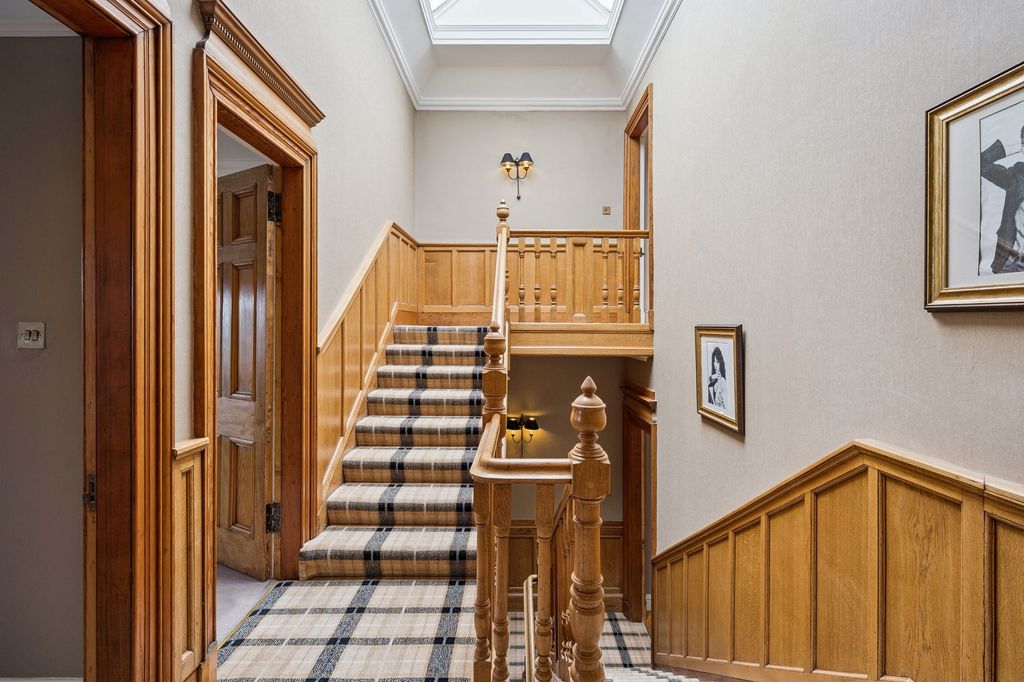 Additional image 40 of 5 bed town house for saleKings Gate, 33 Victoria Crescent Road, Dowanhill, Glasgow G12