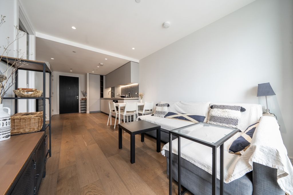 Property photo 3 of 15 1464461-7-6A0Dd53...