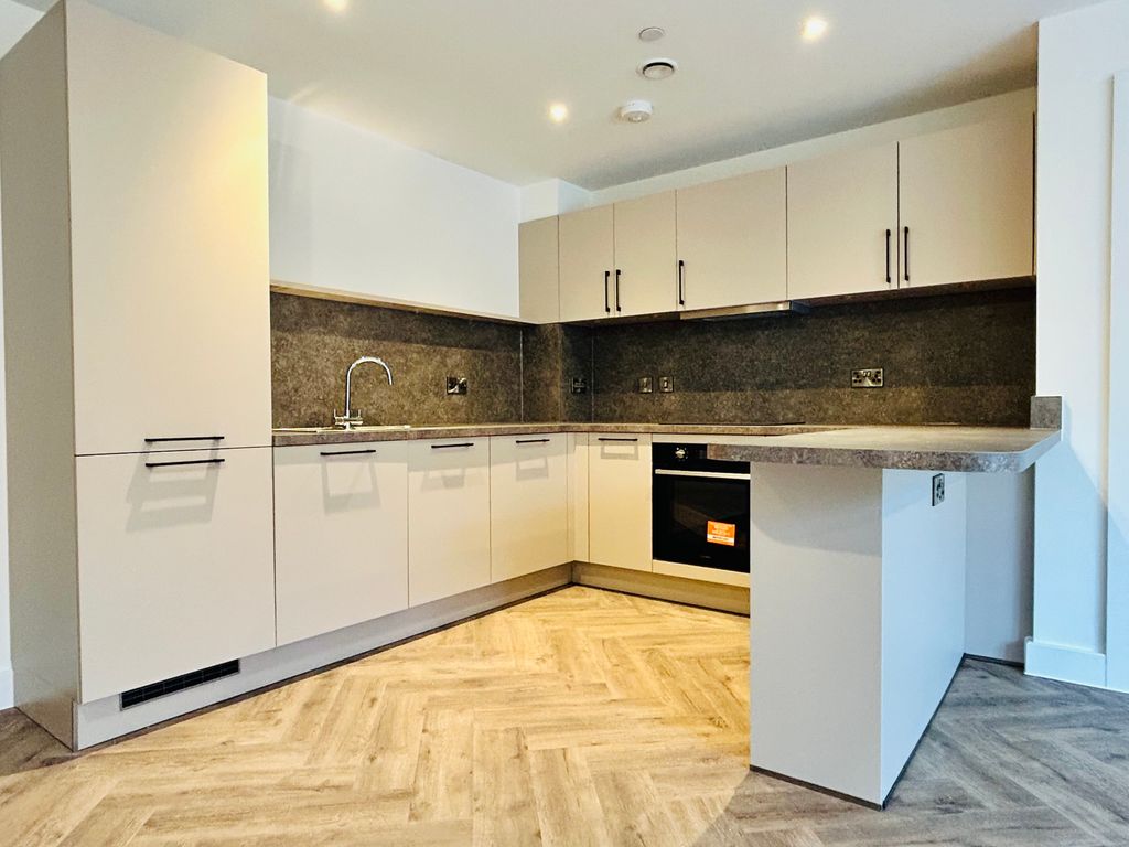 Property photo 1 of 7 Kitchen