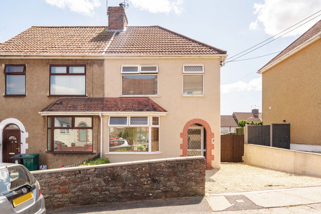 Property photo 1 of 27 1