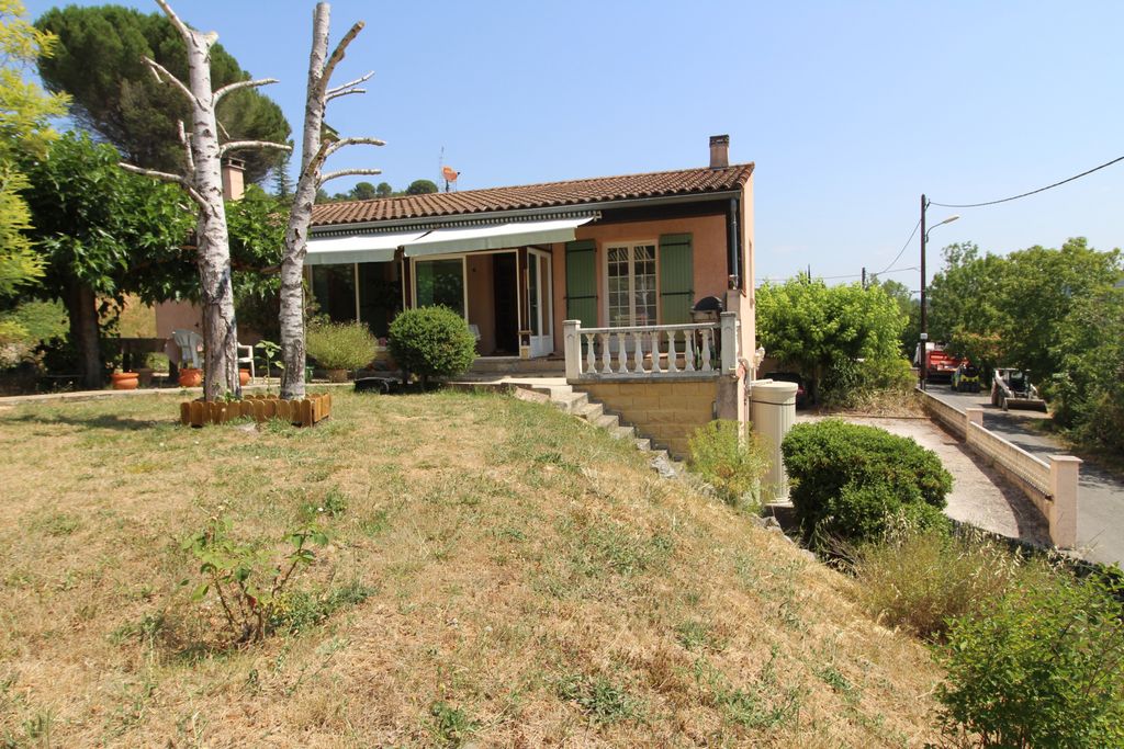 Property photo 1 of 14 Main Exterior View