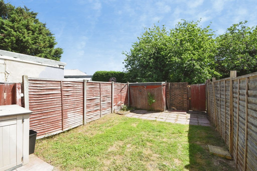 Property photo 2 of 15