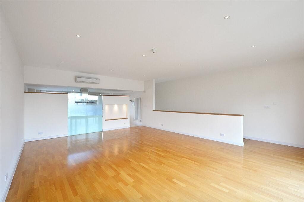 Property photo 2 of 13 Picture No. 01