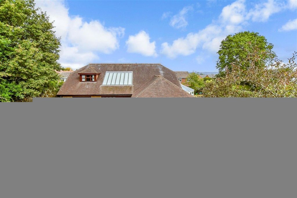 Property photo 3 of 18 External (Brochure)