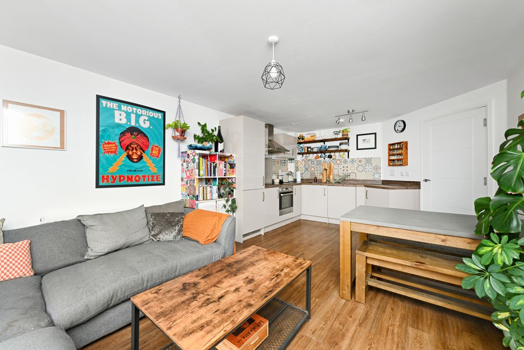 Property photo 3 of 13 Property Image 3