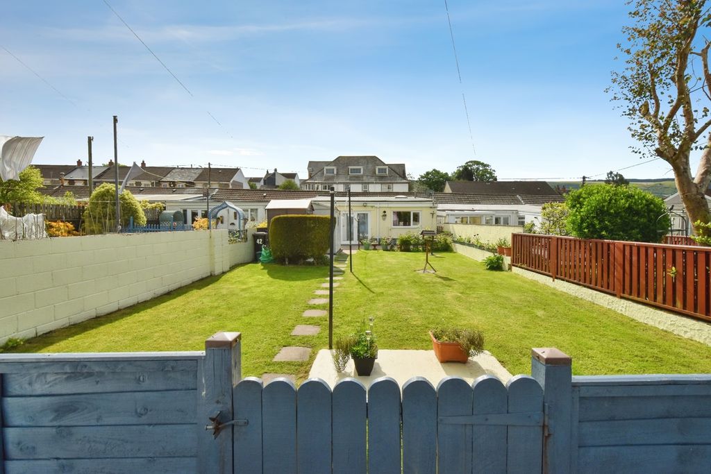 Property photo 2 of 16 Pbox-Img.Jpg