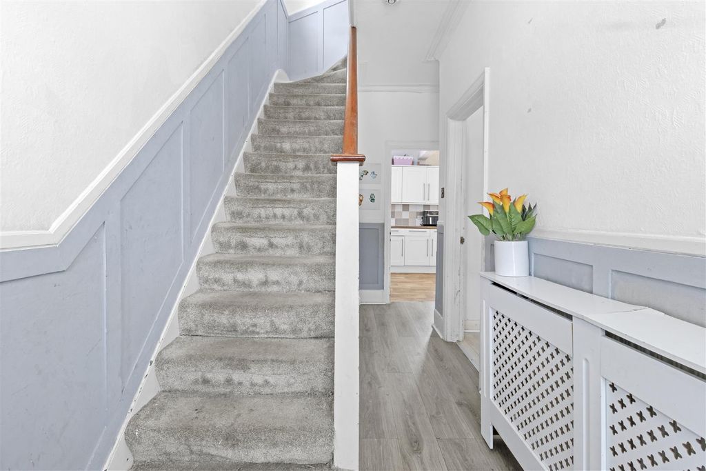 Property photo 3 of 44 Entrance Hall #2.Jpg