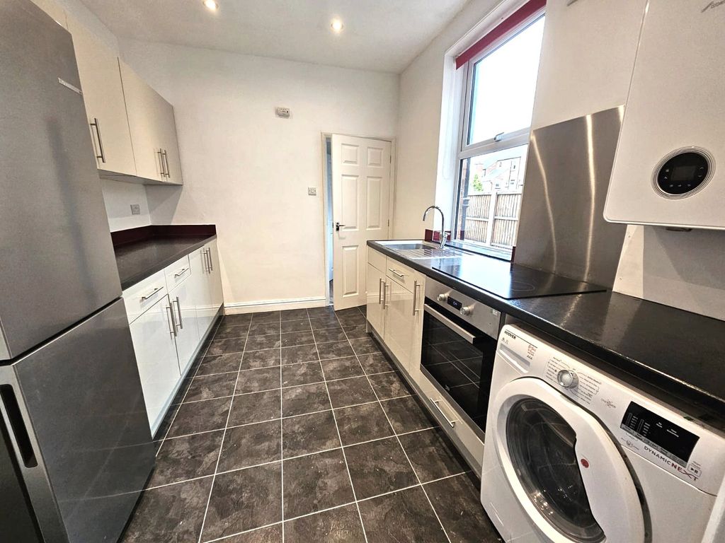 Property photo 3 of 8 Picture No. 08