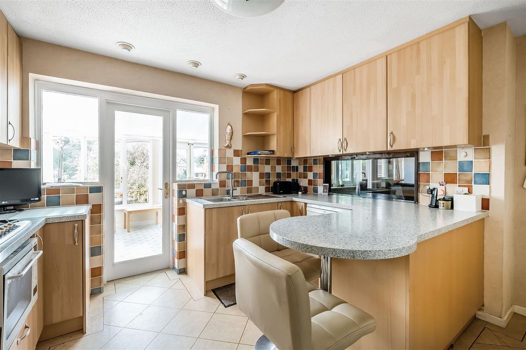 Property photo 2 of 30 23-Stanhopes-10.Jpg