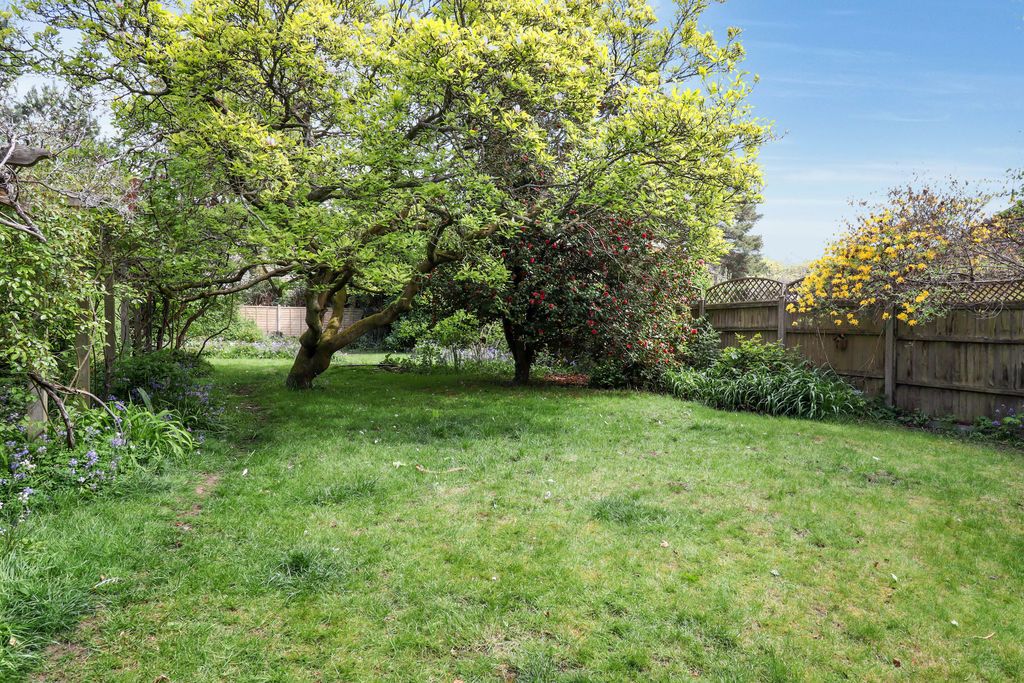 Property photo 3 of 14 Photo 2