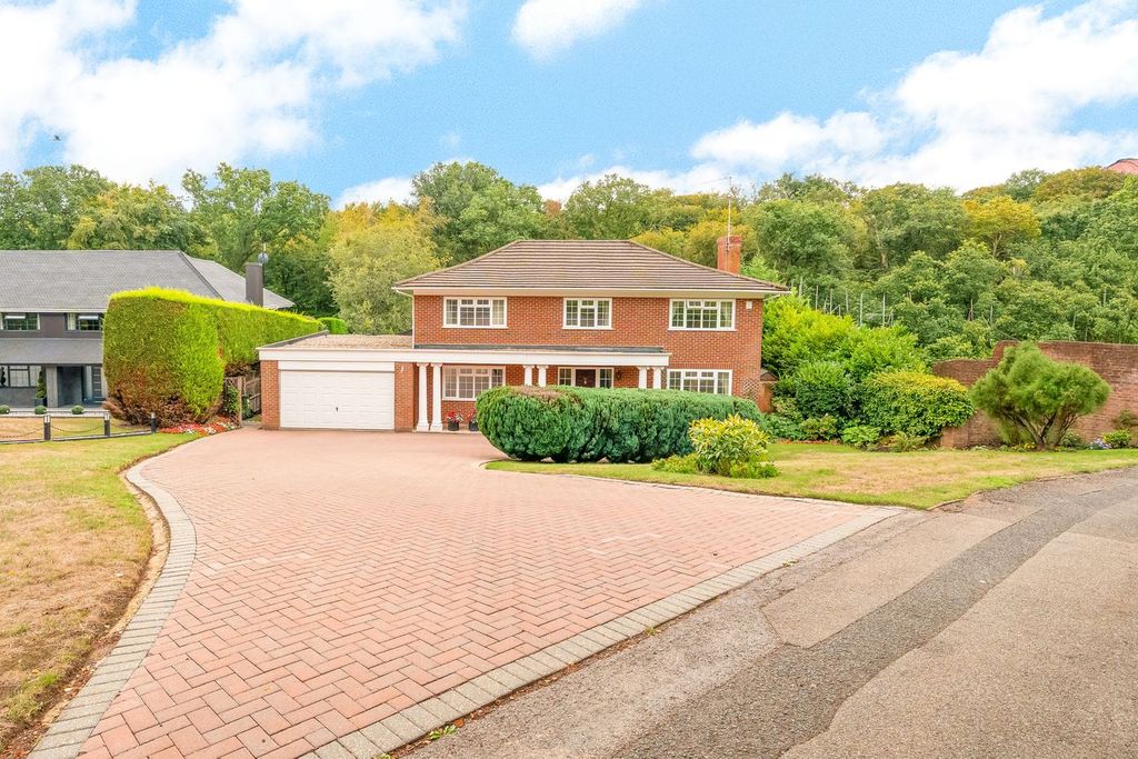 Property photo 1 of 26
