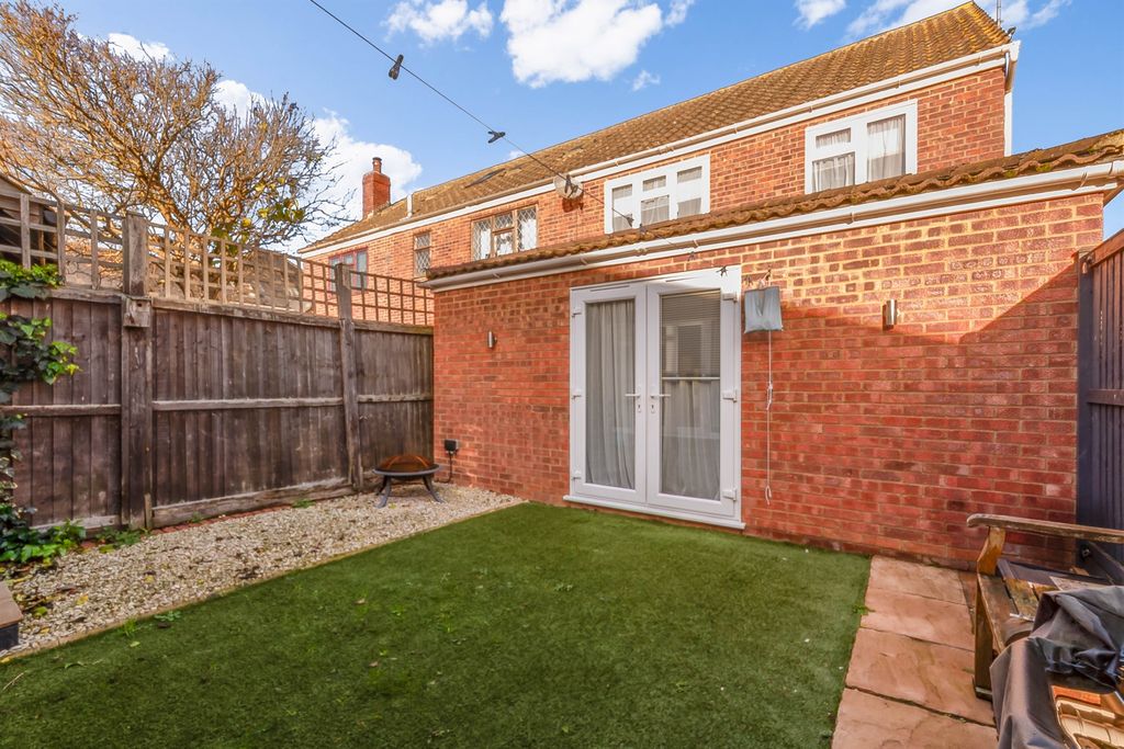 Property photo 2 of 15 Rear Garden