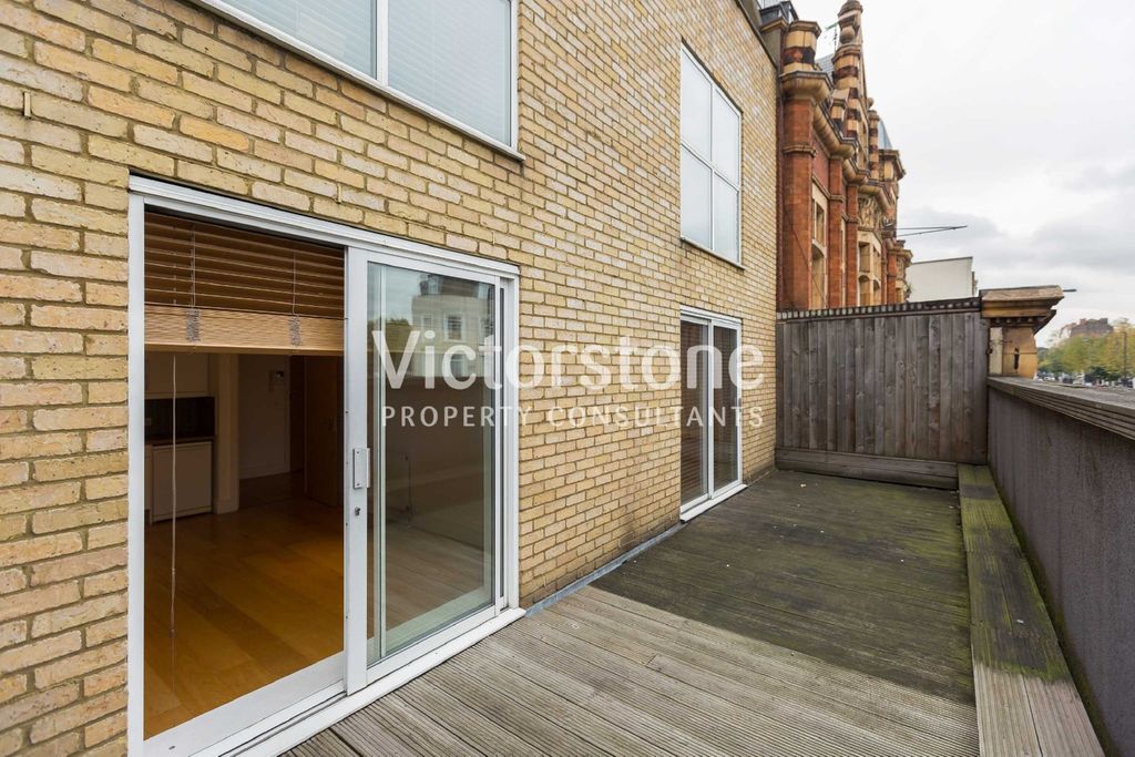 Property photo 2 of 7 1420263