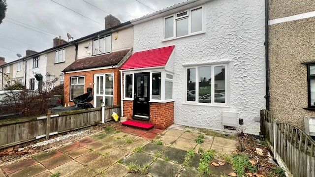 Property photo 1 of 11