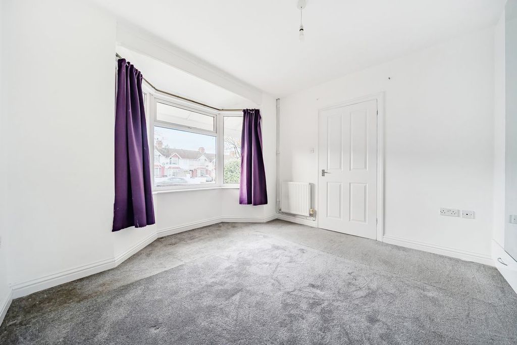 Property photo 2 of 10 13812082691600439A62F