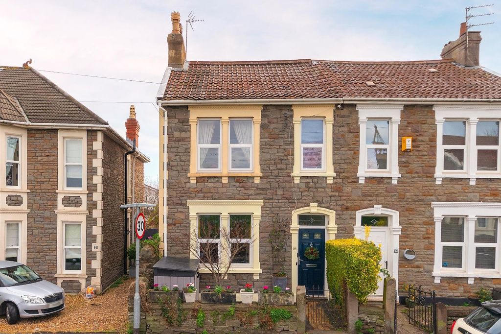 Property photo 2 of 30 9N6Sdd - External B.Jpg