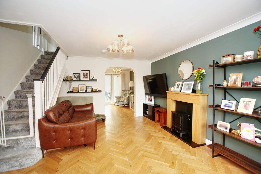 Property photo 3 of 34 36571555-3120-4928-8F88-c2A681509306.Jpeg