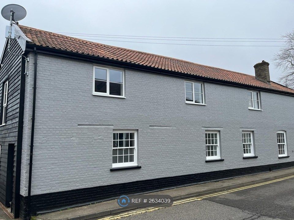 Property photo 2 of 11