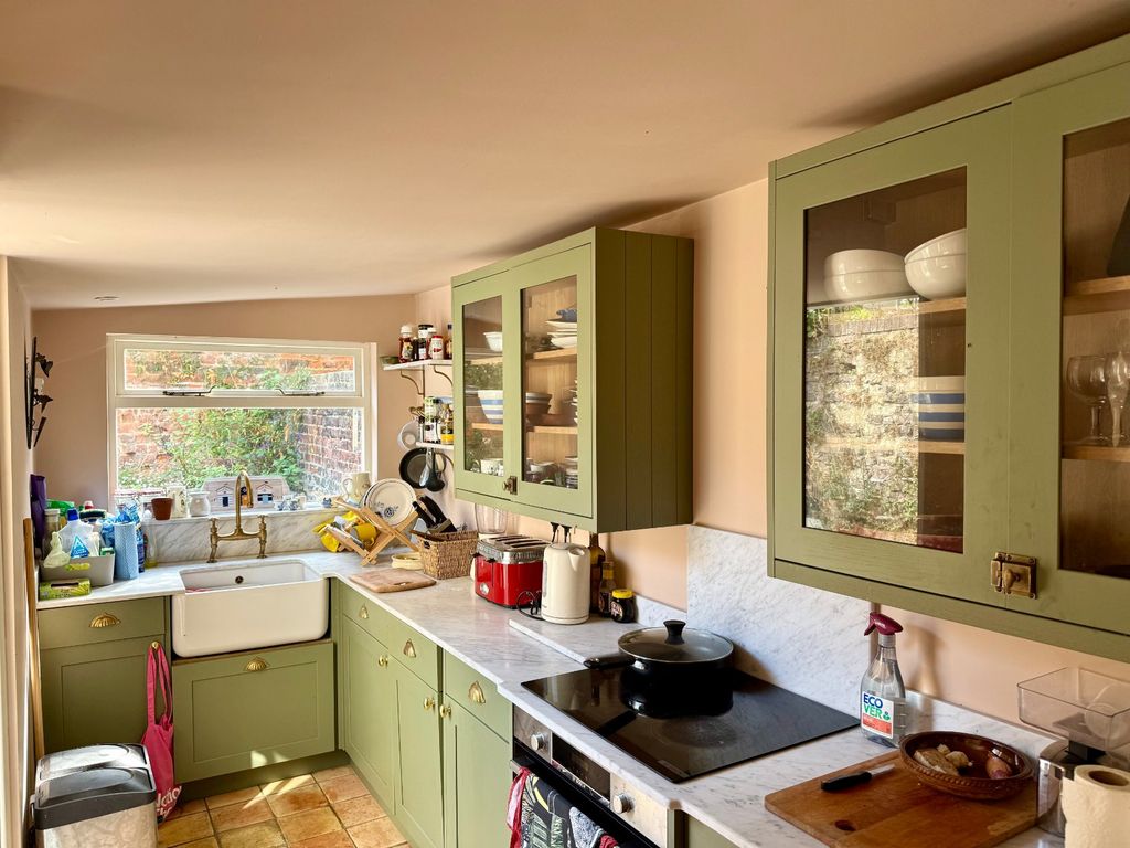 Property photo 3 of 14 Picture No. 13