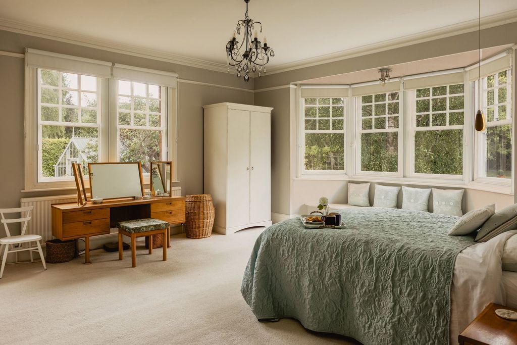 Additional image 14 of 7 bed semi-detached house for saleWesterham Road, Oxted, Surrey RH8