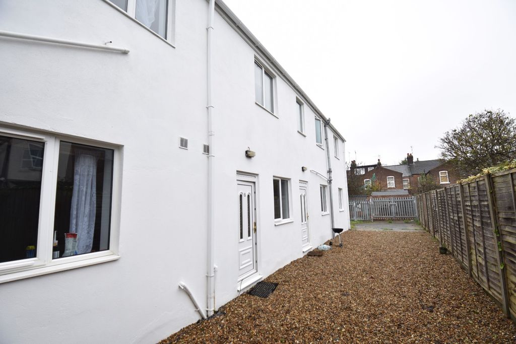 Property photo 1 of 5 2939221