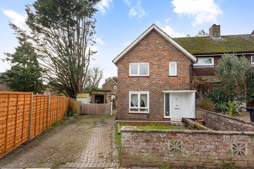 Property photo 1 of 35