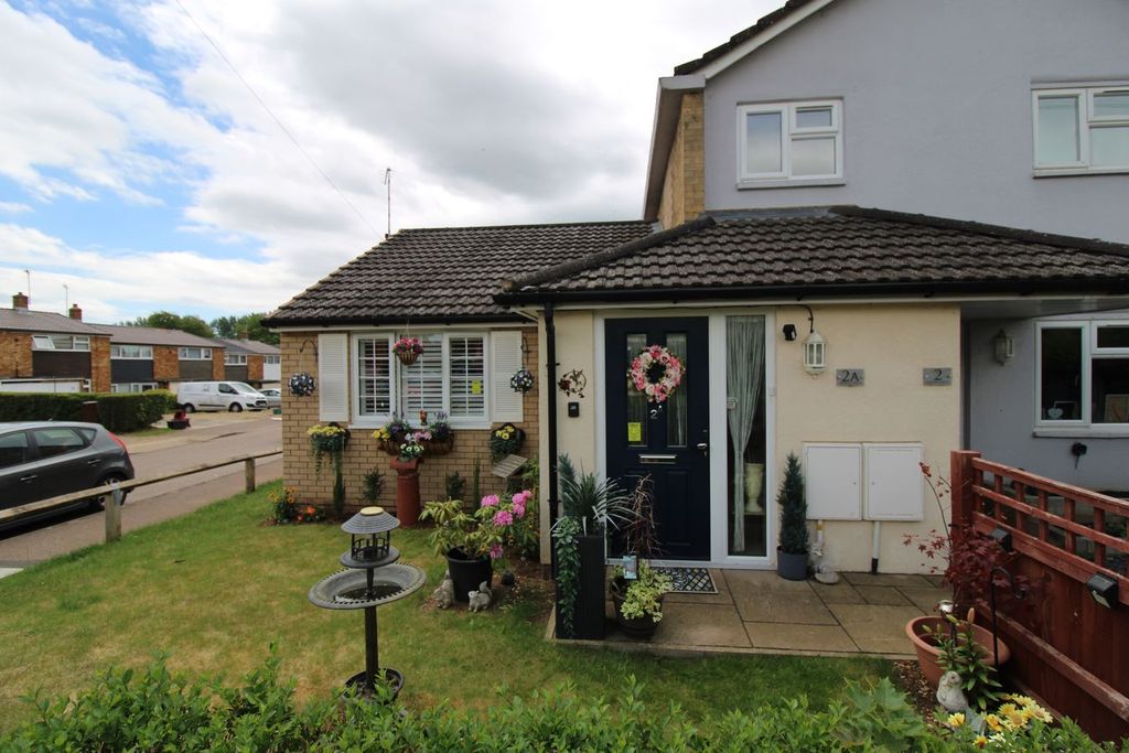 Property photo 1 of 10 Front