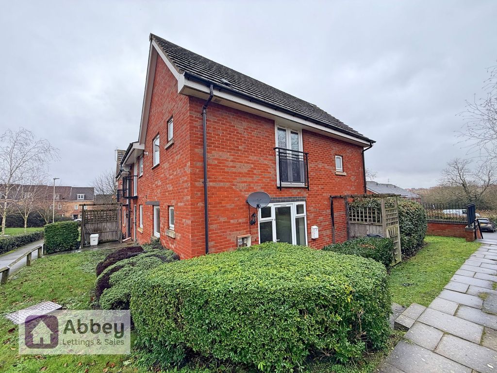 Property photo 1 of 10 Front Of House