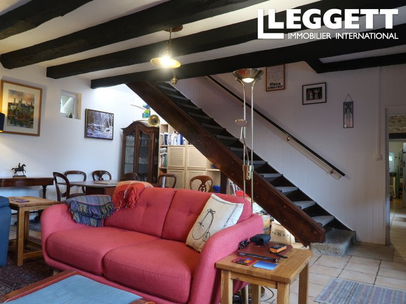 Property photo 3 of 10