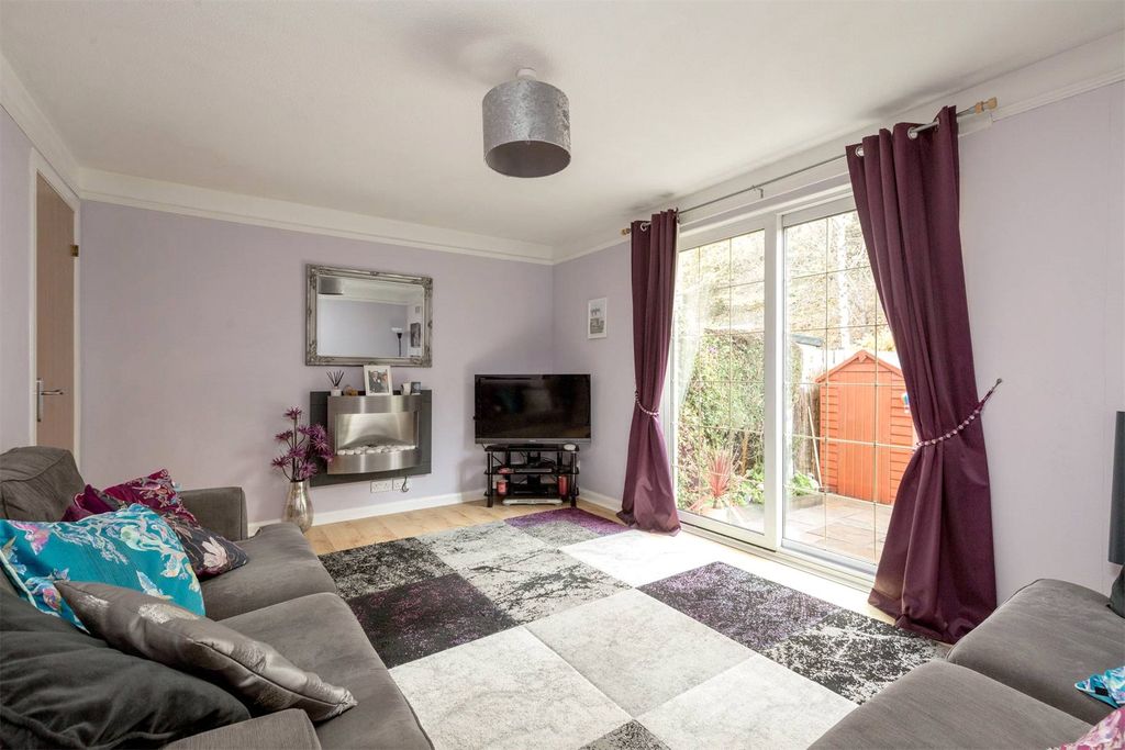 Property photo 3 of 20 Picture No. 24