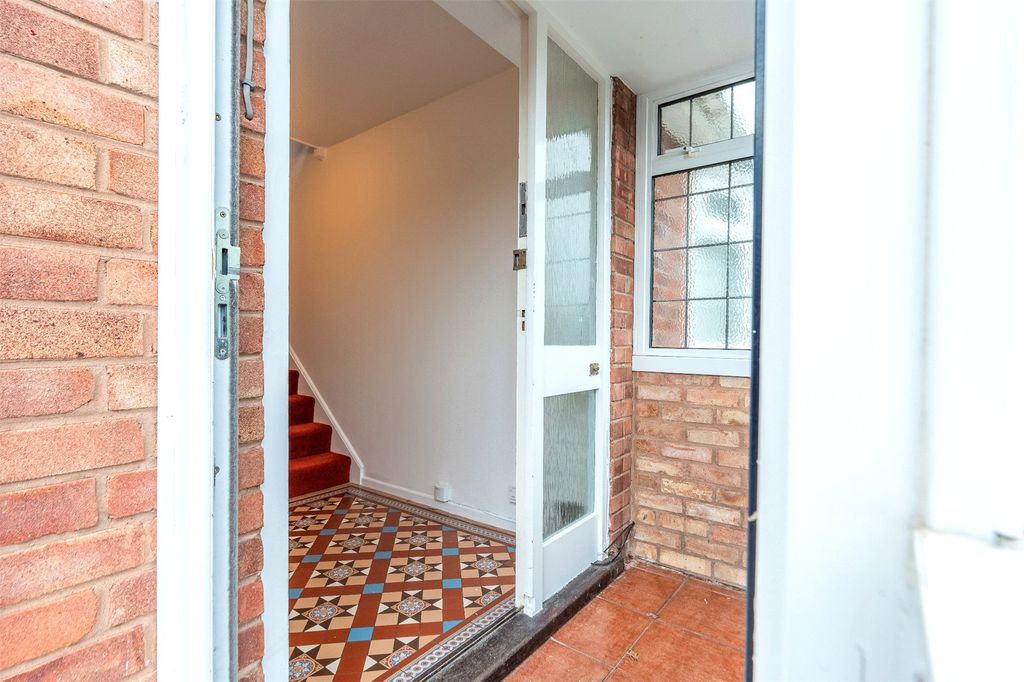 Property photo 2 of 21 Picture No. 23