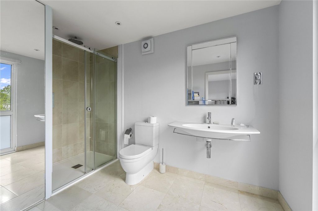 Additional image 14 of 5 bed detached house for saleOld Farm Road, Hampton TW12