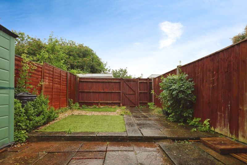 Property photo 2 of 8 Photo 10