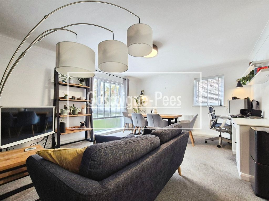 Property photo 1 of 9 Picture No. 02