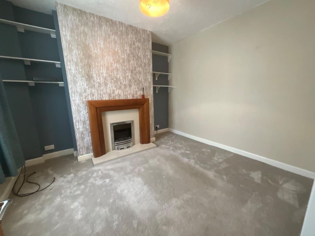 Property photo 2 of 14 Img_1017.Jpg
